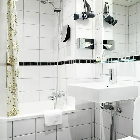Park Lane Copenhagen 5*